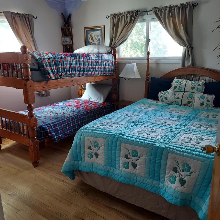Three Bears Inn Saint Anthony Dış mekan fotoğraf